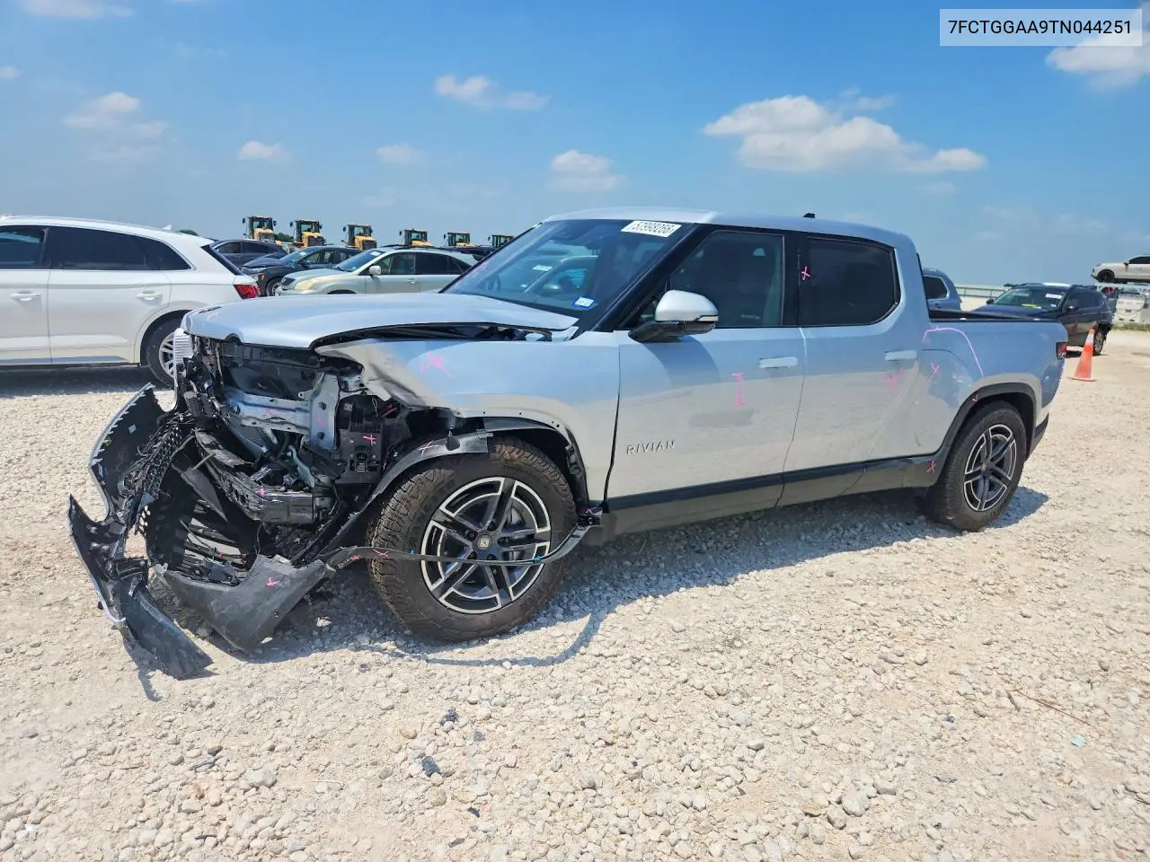 2026 Rivian R1T Adventure VIN: 7FCTGGAA9TN044251 Lot: 57998266