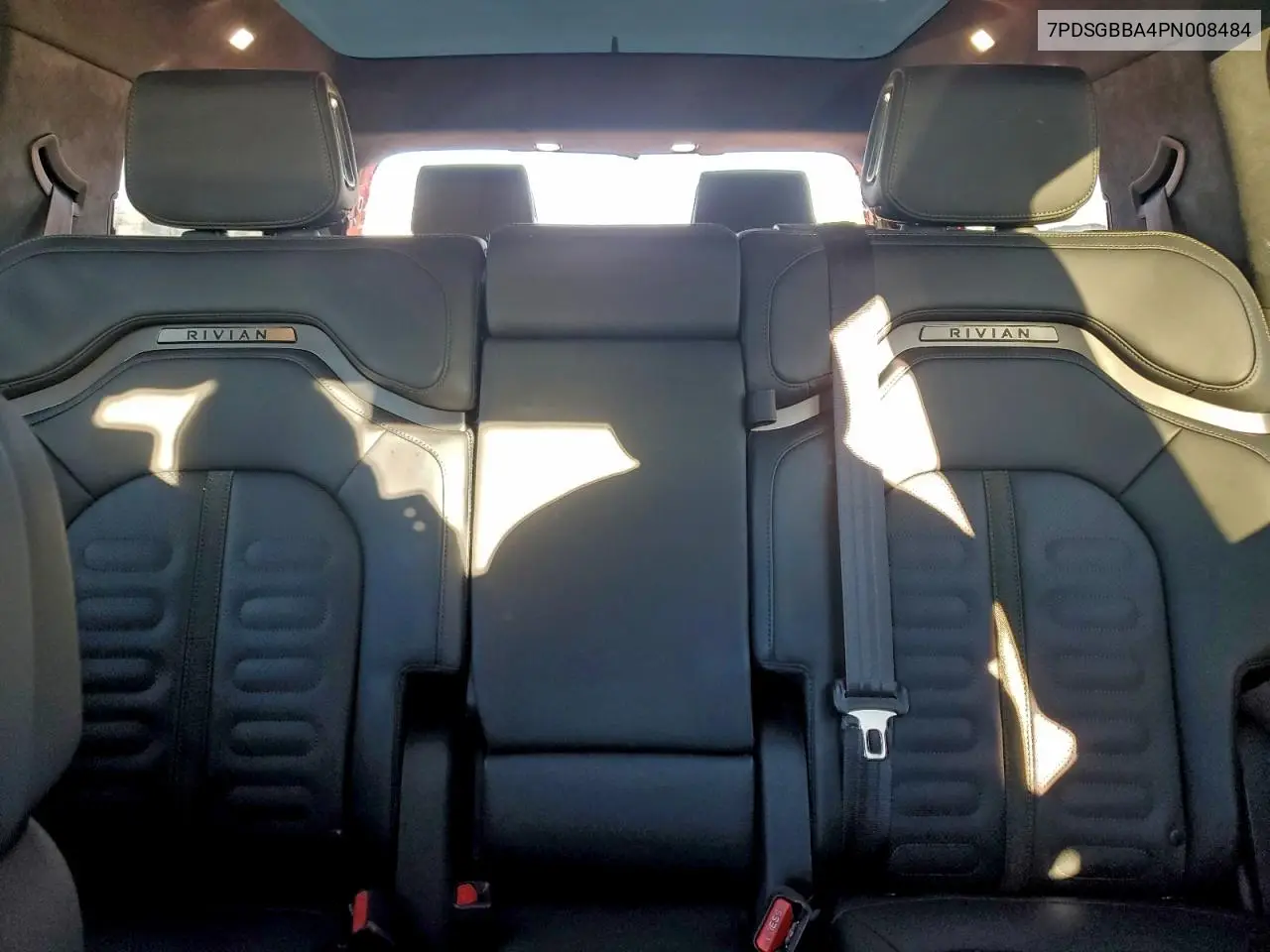 2023 Rivian R1S Adventure VIN: 7PDSGBBA4PN008484 Lot: 95890525