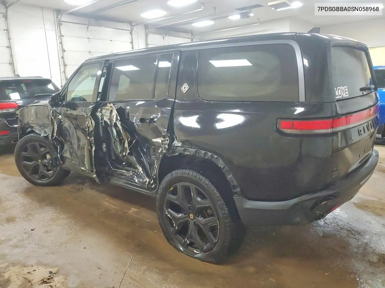 2025 Rivian R1S Adventure VIN: 7PDSGBBA0SN058968 Lot: 46369726