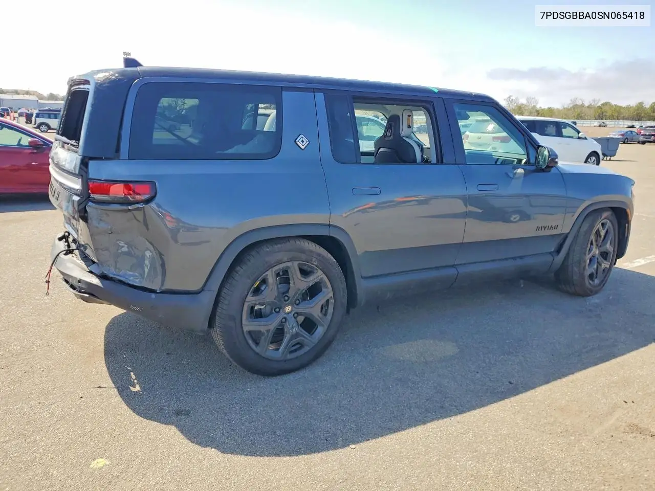 2025 Rivian R1S Adventure VIN: 7PDSGBBA0SN065418 Lot: 49510346