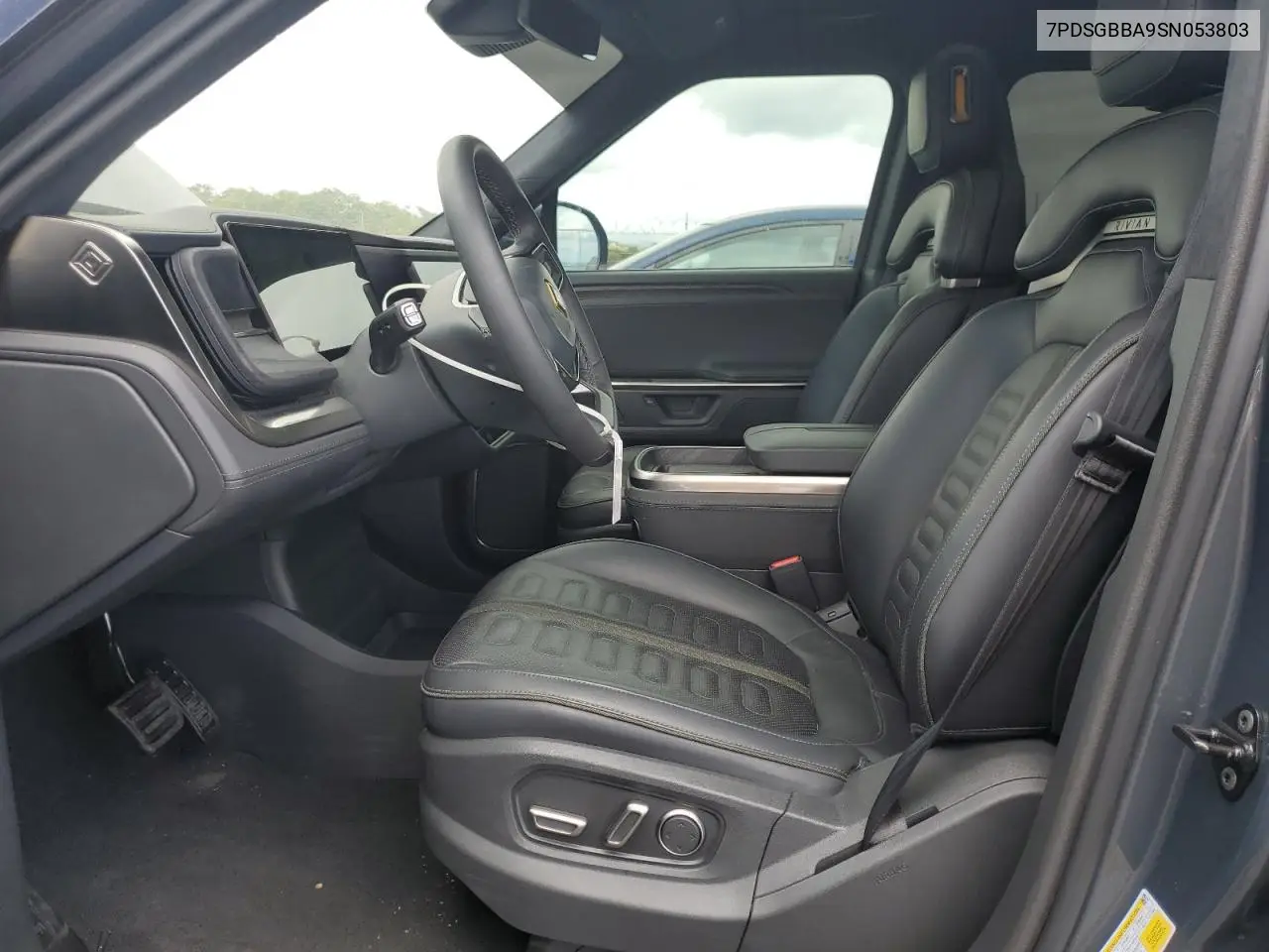 2025 Rivian R1S Adventure VIN: 7PDSGBBA9SN053803 Lot: 68769975