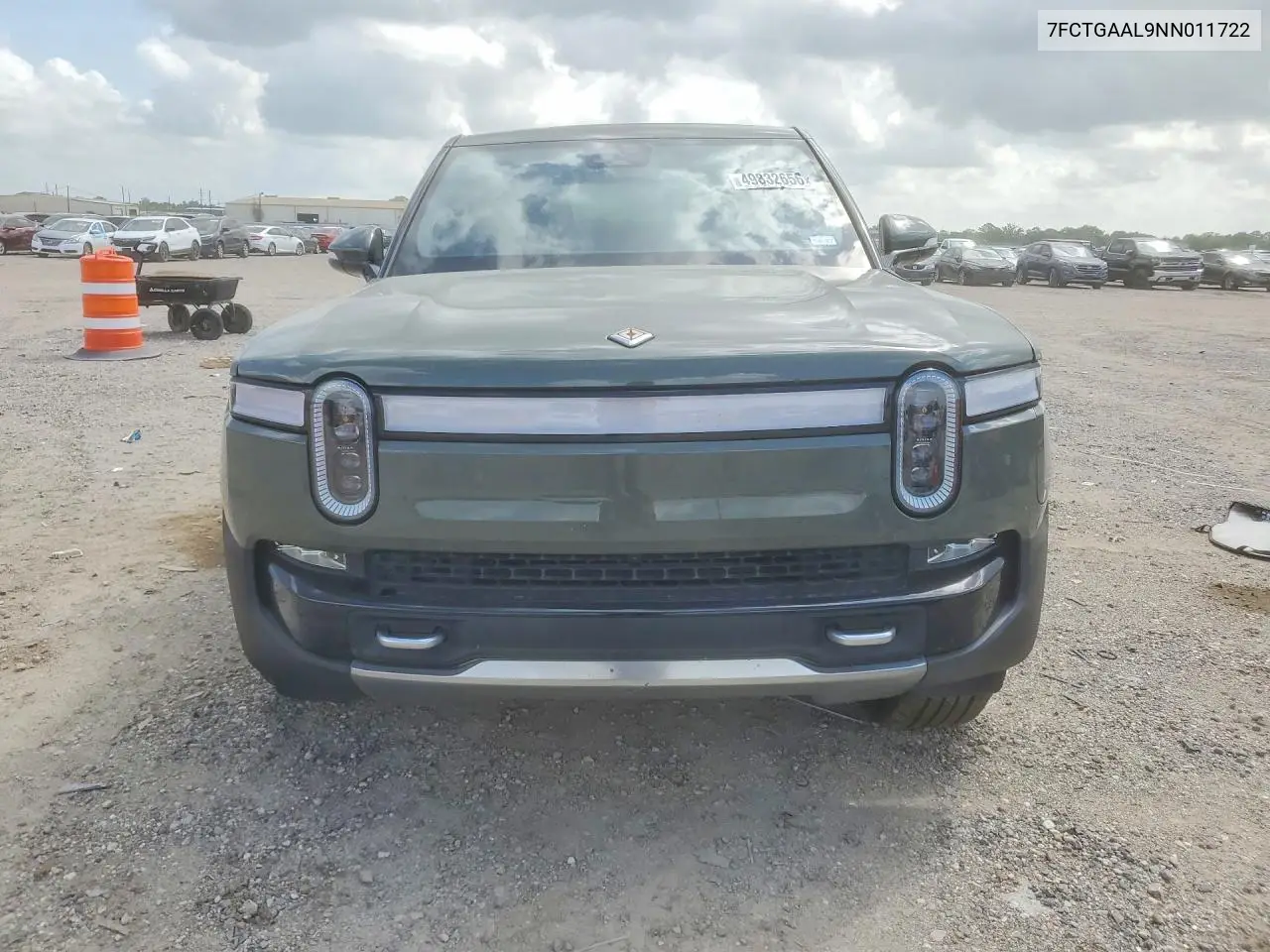 2022 Rivian R1T Launch Edition VIN: 7FCTGAAL9NN011722 Lot: 49832656