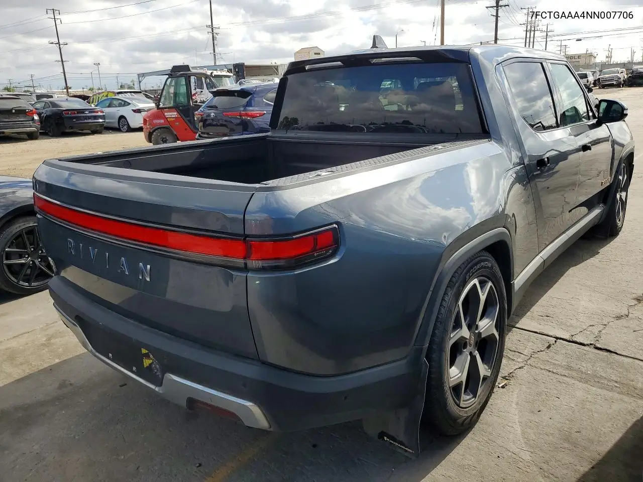 2022 Rivian R1T Adventure VIN: 7FCTGAAA4NN007706 Lot: 50673476