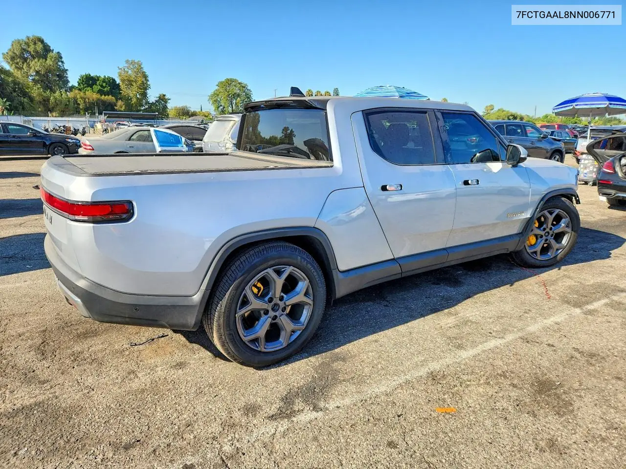 2022 Rivian R1T Launch Edition VIN: 7FCTGAAL8NN006771 Lot: 59996386