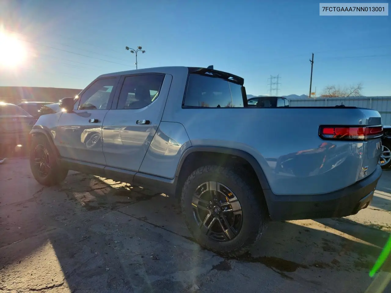 2022 Rivian R1T Adventure VIN: 7FCTGAAA7NN013001 Lot: 98595235