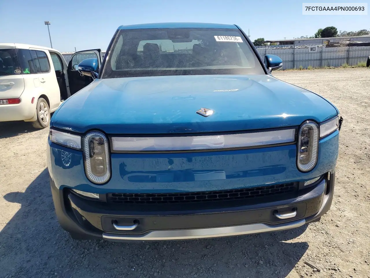 2023 Rivian R1T Adventure VIN: 7FCTGAAA4PN000693 Lot: 61186236