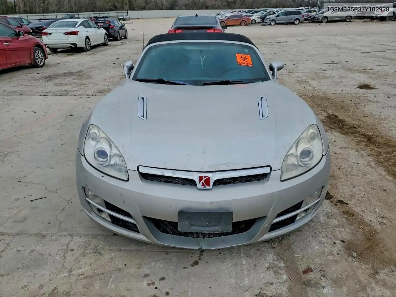 1G8MB35B37Y102938 2007 Saturn Sky