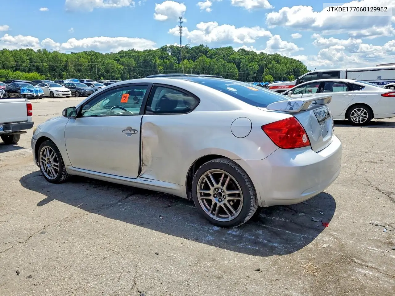 2006 Scion Tc Base VIN: JTKDE177060129952 Lot: 58600216