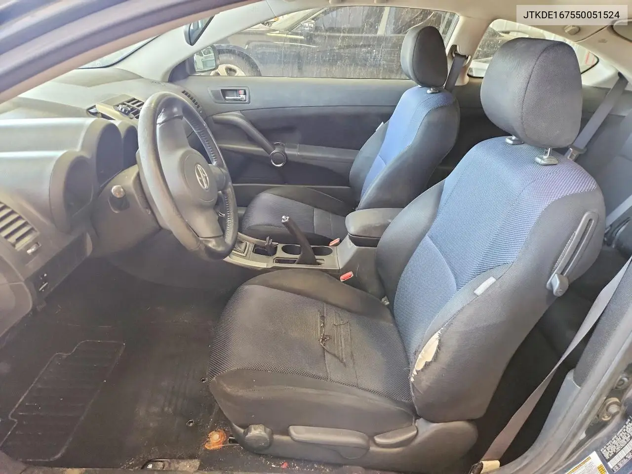2005 Scion Tc Base VIN: JTKDE167550051524 Lot: 54560386