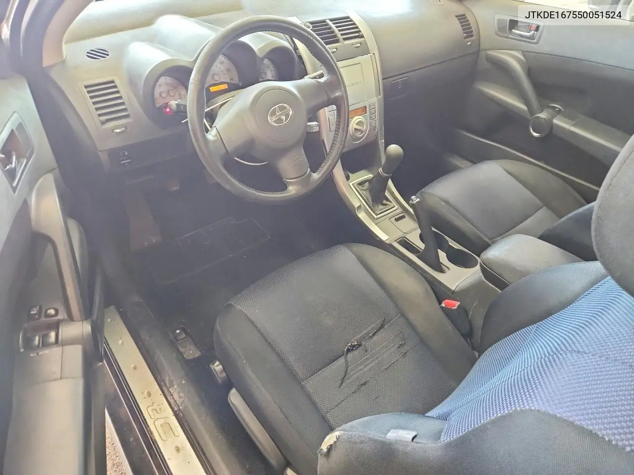 2005 Scion Tc Base VIN: JTKDE167550051524 Lot: 54560386