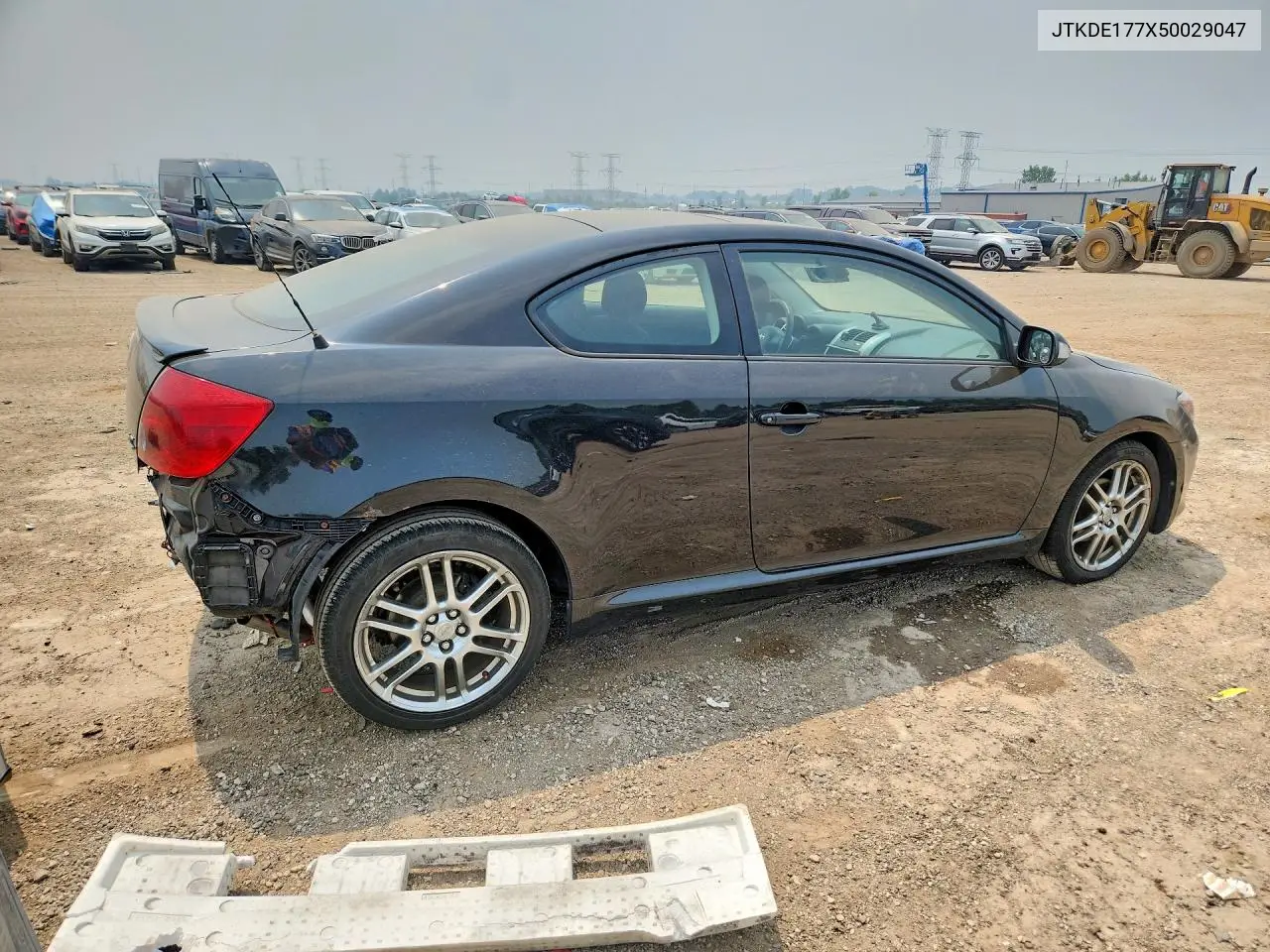 2005 Scion Tc Base VIN: JTKDE177X50029047 Lot: 61542556