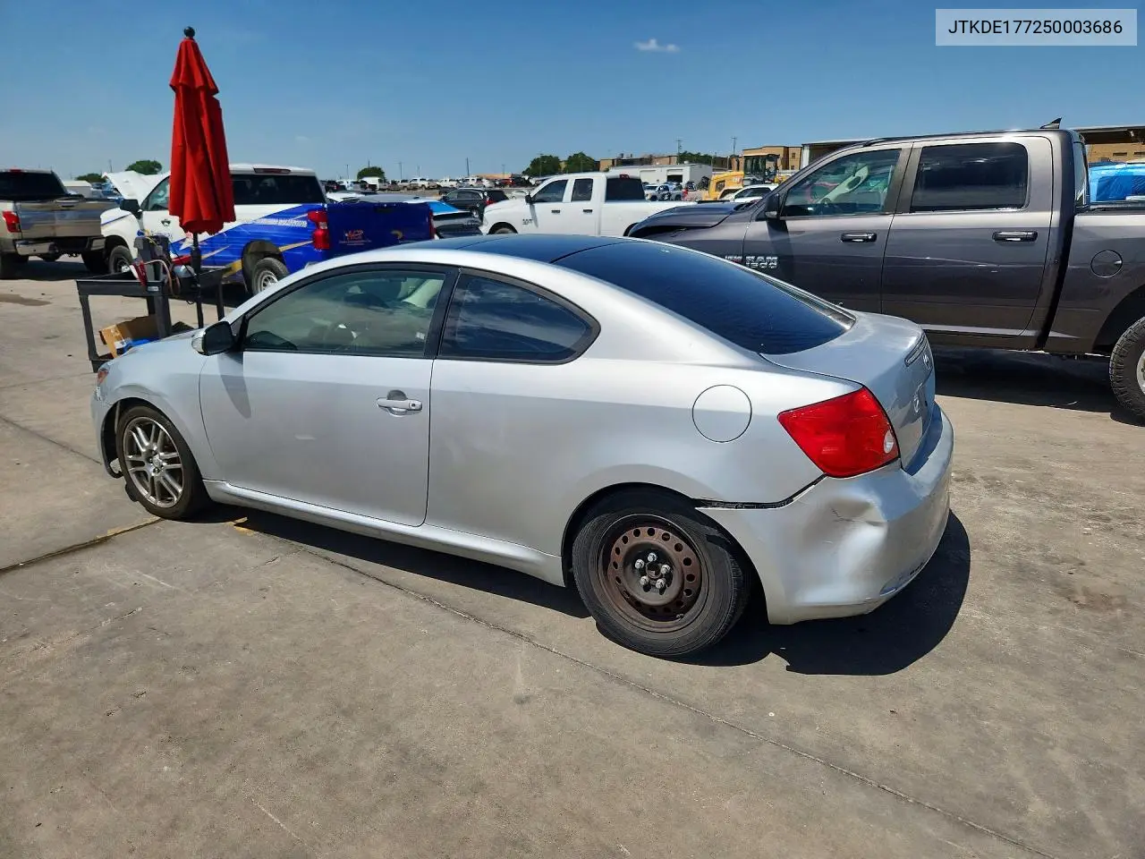 2005 Scion Tc Base VIN: JTKDE177250003686 Lot: 85771015
