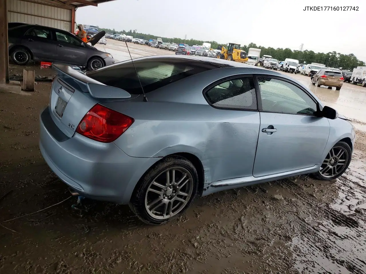 2006 Scion Tc Base VIN: JTKDE177160127742 Lot: 61063126