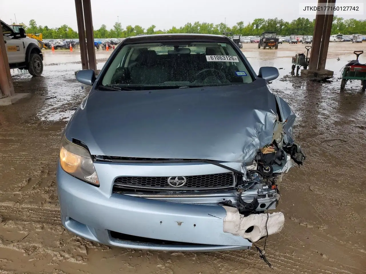 2006 Scion Tc Base VIN: JTKDE177160127742 Lot: 61063126