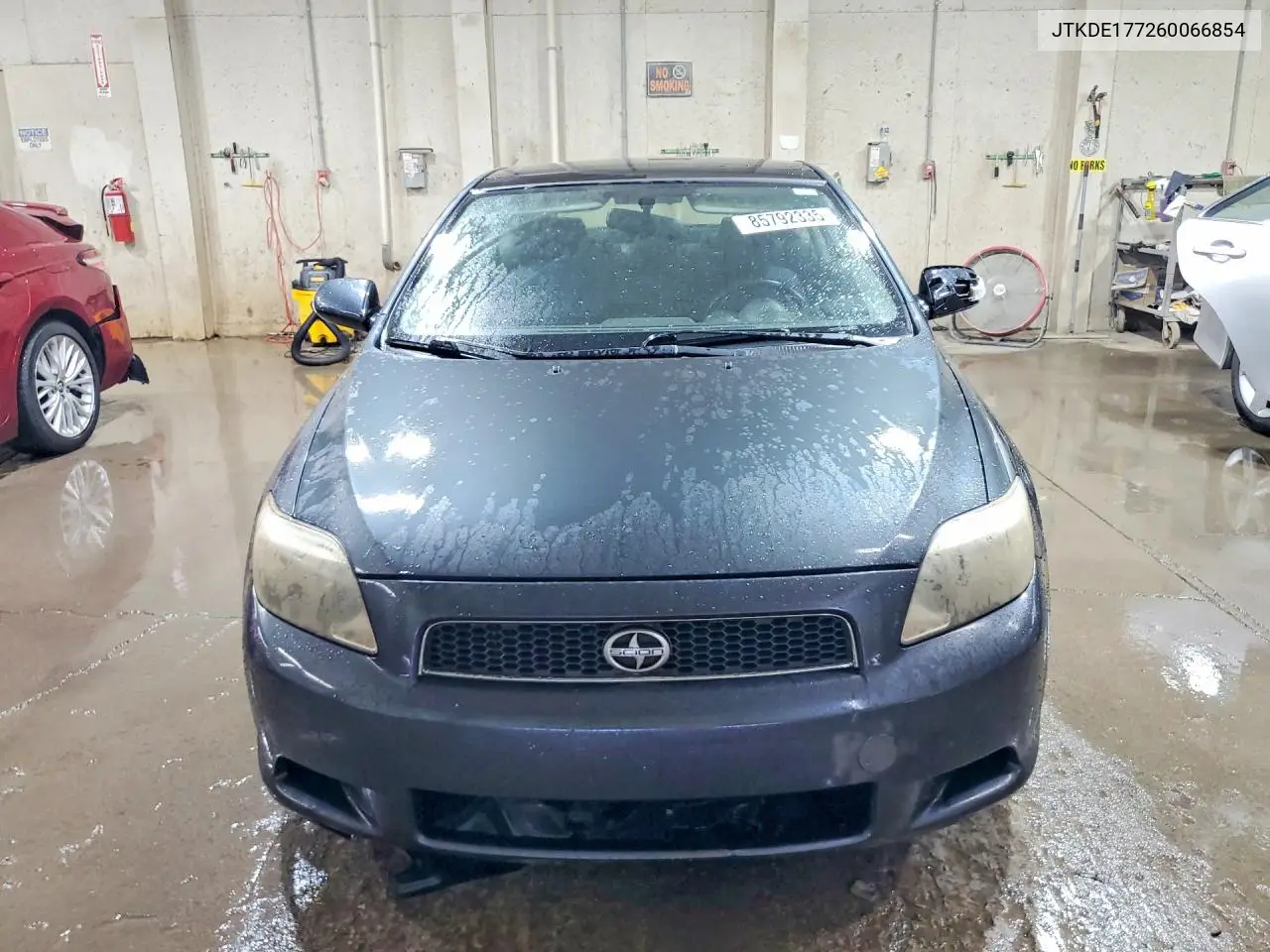 2006 Scion Tc Base VIN: JTKDE177260066854 Lot: 85792335