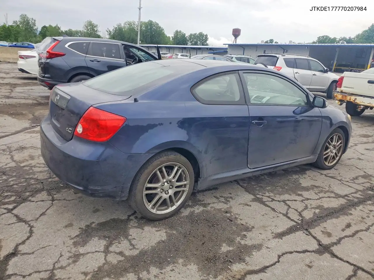 2007 Scion Tc Base VIN: JTKDE177770207984 Lot: 61554036