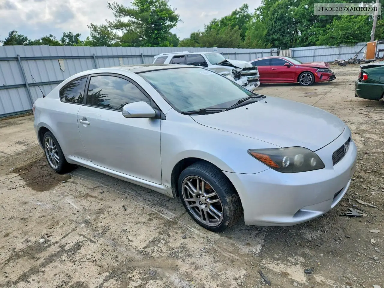 2010 Scion Tc Base VIN: JTKDE3B7XA0303778 Lot: 56644196