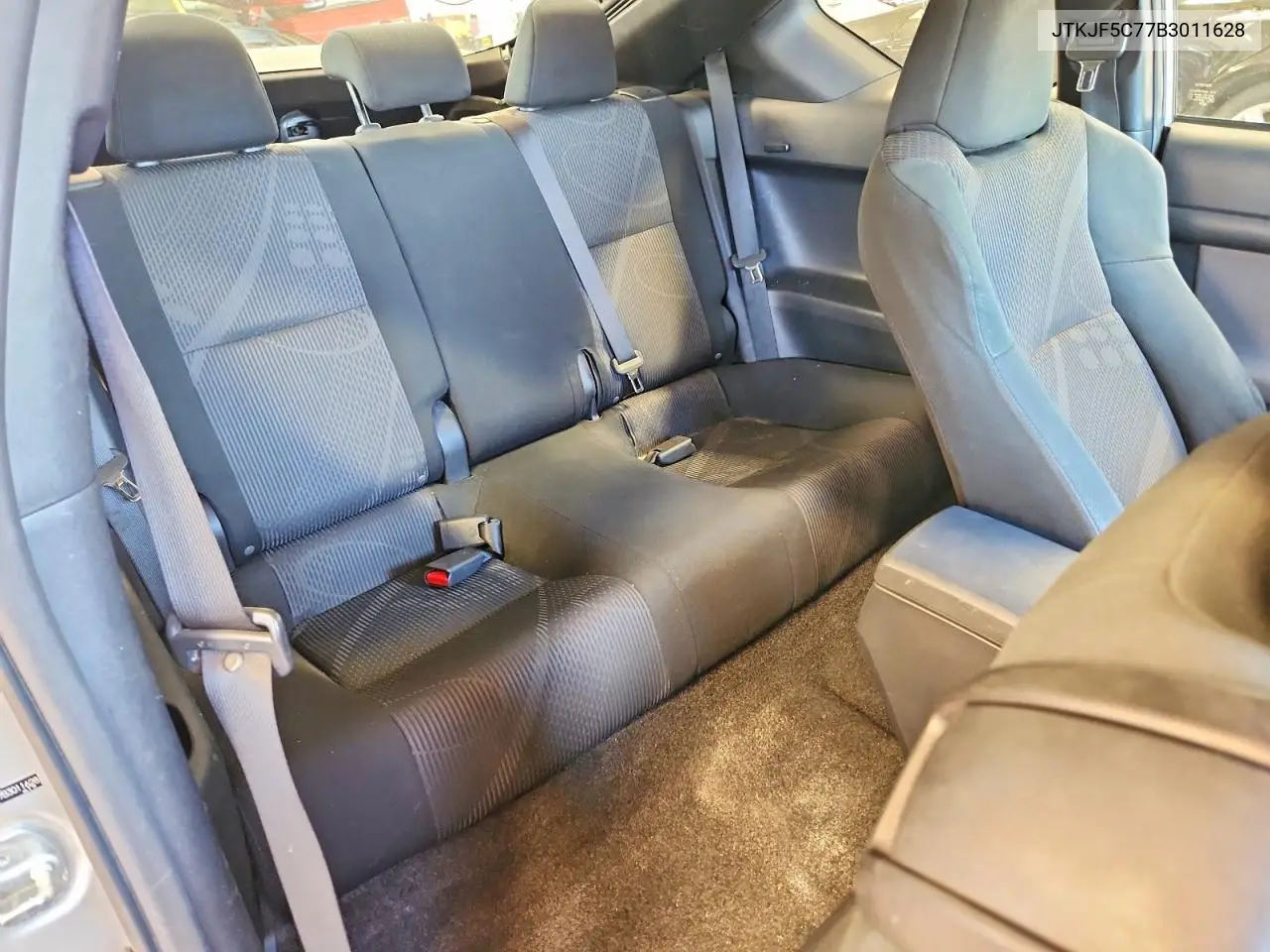 2011 Scion Tc Base VIN: JTKJF5C77B3011628 Lot: 61083456
