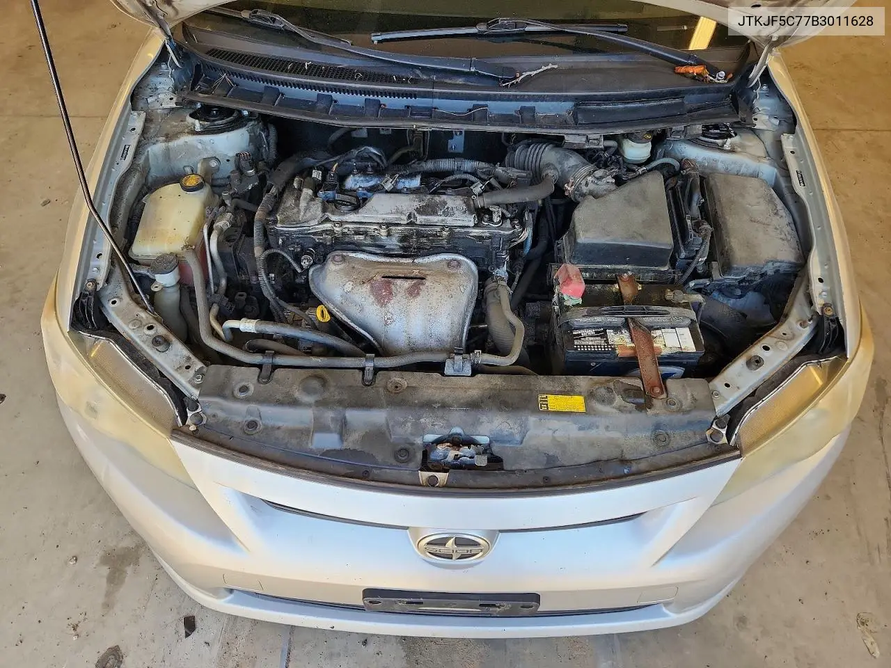 2011 Scion Tc Base VIN: JTKJF5C77B3011628 Lot: 61083456