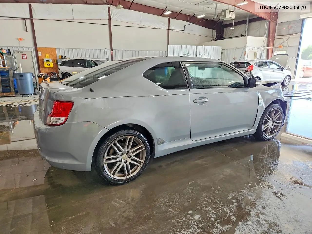 2011 Scion Tc Base VIN: JTKJF5C79B3005670 Lot: 61799696