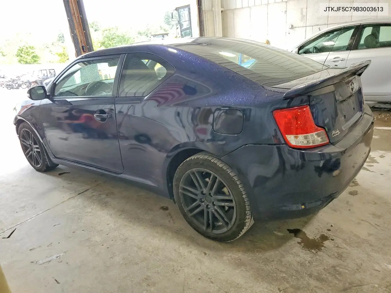 2011 Scion Tc Base VIN: JTKJF5C79B3003613 Lot: 61878276