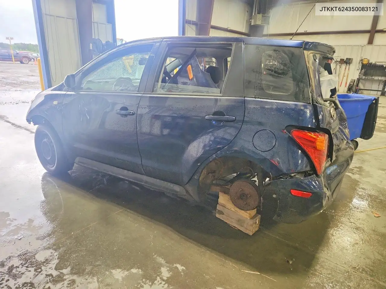 2005 Scion Xa Base VIN: JTKKT624350083121 Lot: 52751586
