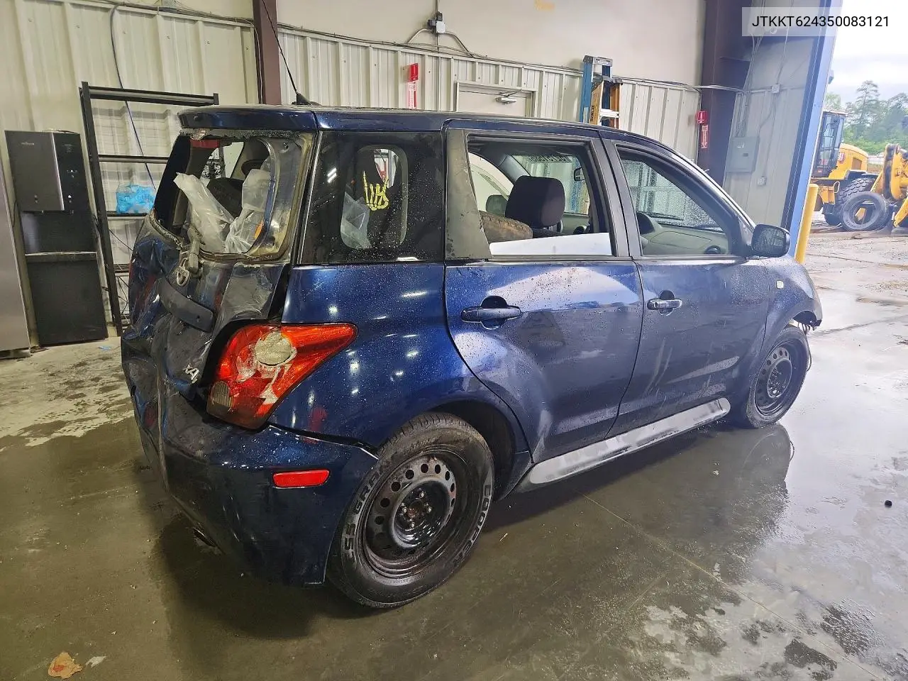 2005 Scion Xa Base VIN: JTKKT624350083121 Lot: 52751586
