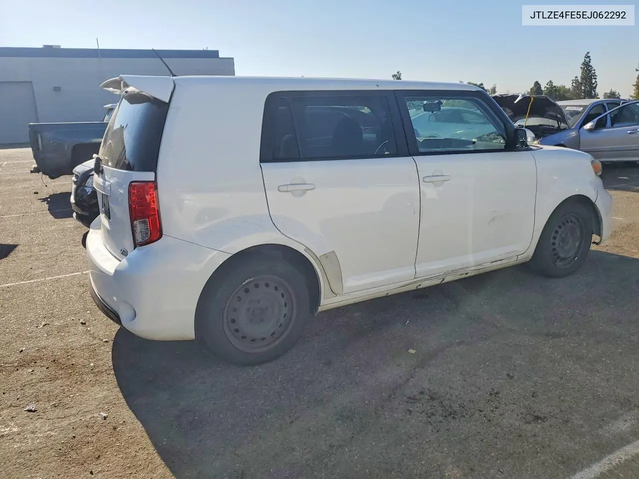 2014 Scion Xb Base VIN: JTLZE4FE5EJ062292 Lot: 61055466