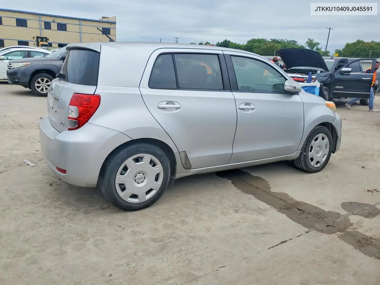 2009 Scion Xd Base VIN: JTKKU10409J045591 Lot: 52810706