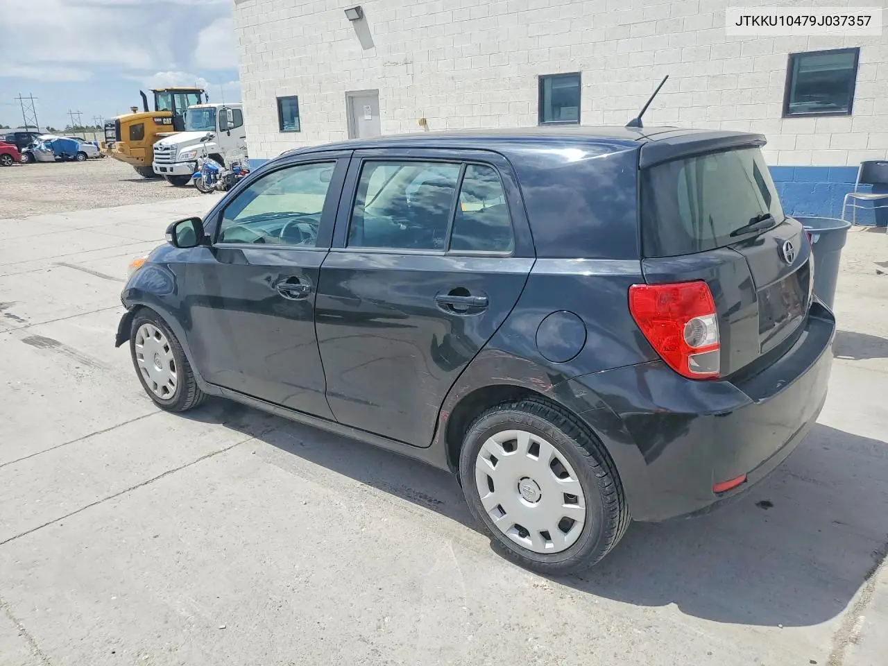 2009 Scion Xd Base VIN: JTKKU10479J037357 Lot: 59298636