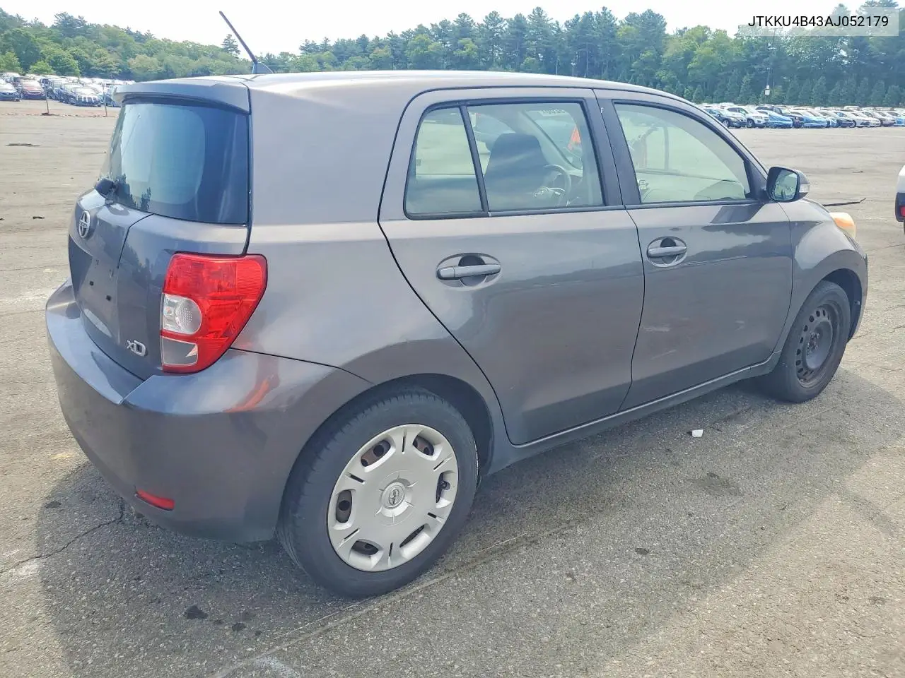 2010 Scion Xd Base VIN: JTKKU4B43AJ052179 Lot: 56099286