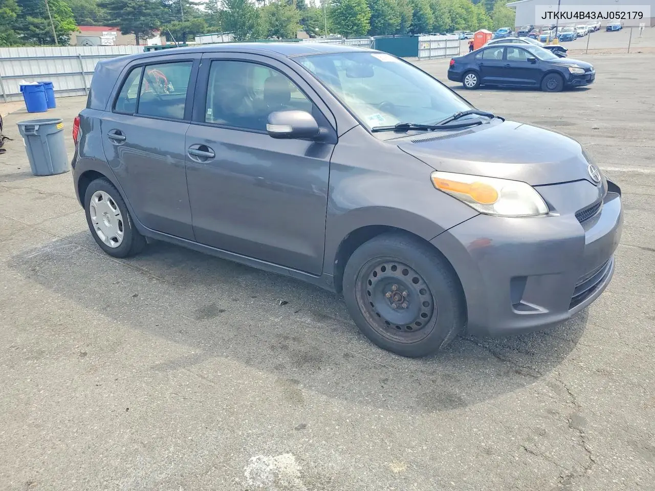 2010 Scion Xd Base VIN: JTKKU4B43AJ052179 Lot: 56099286