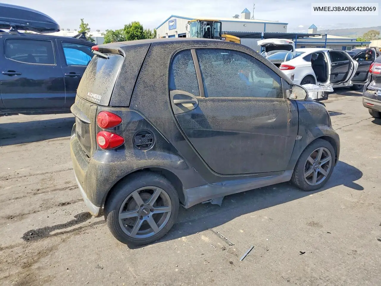 2011 Smart Fortwo Pure VIN: WMEEJ3BA0BK428069 Lot: 52061806