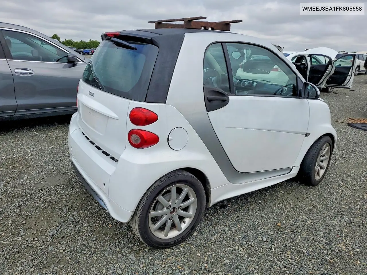 2015 Smart Fortwo Pure VIN: WMEEJ3BA1FK805658 Lot: 52445266