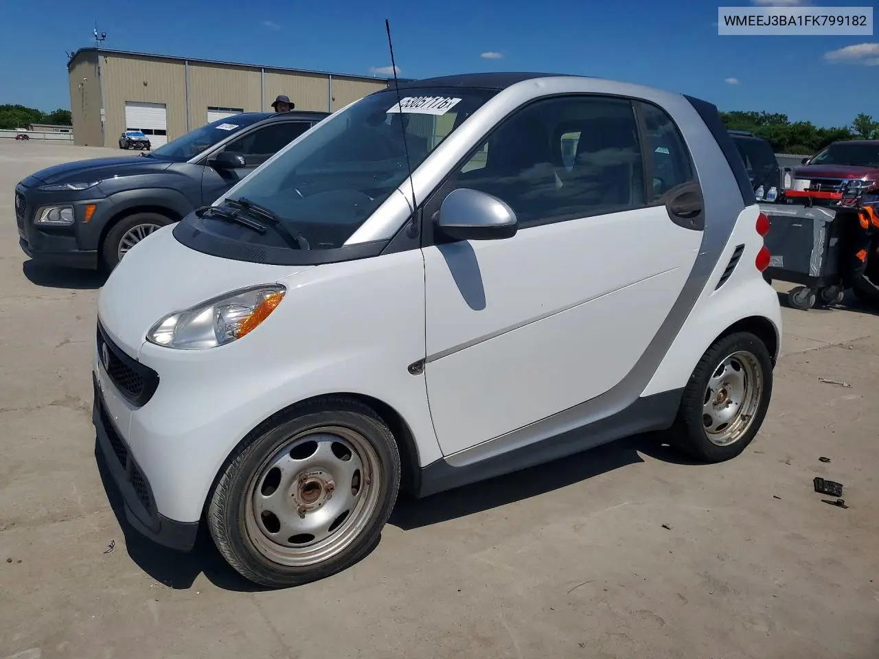 2015 Smart Fortwo Pure VIN: WMEEJ3BA1FK799182 Lot: 53057176