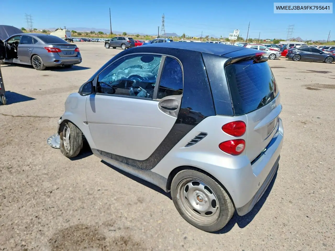 2015 Smart Fortwo Pure VIN: WMEEJ3BA9FK795641 Lot: 58655336