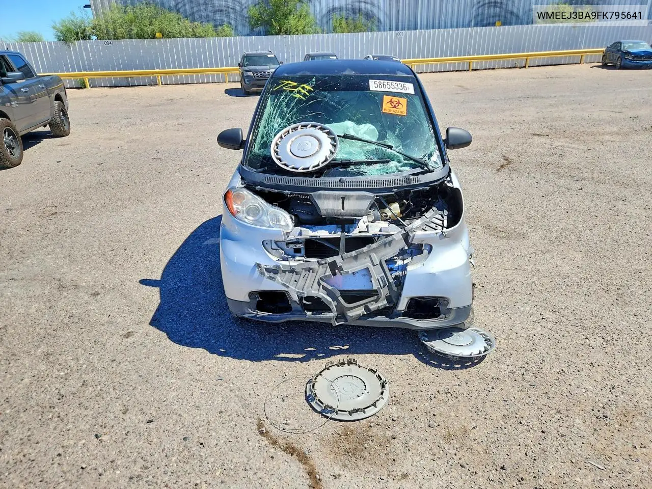 2015 Smart Fortwo Pure VIN: WMEEJ3BA9FK795641 Lot: 58655336