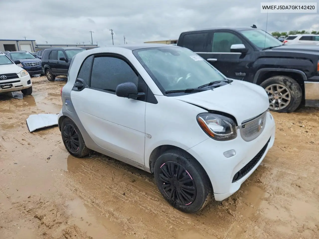2016 Smart Fortwo VIN: WMEFJ5DA7GK142420 Lot: 55912176