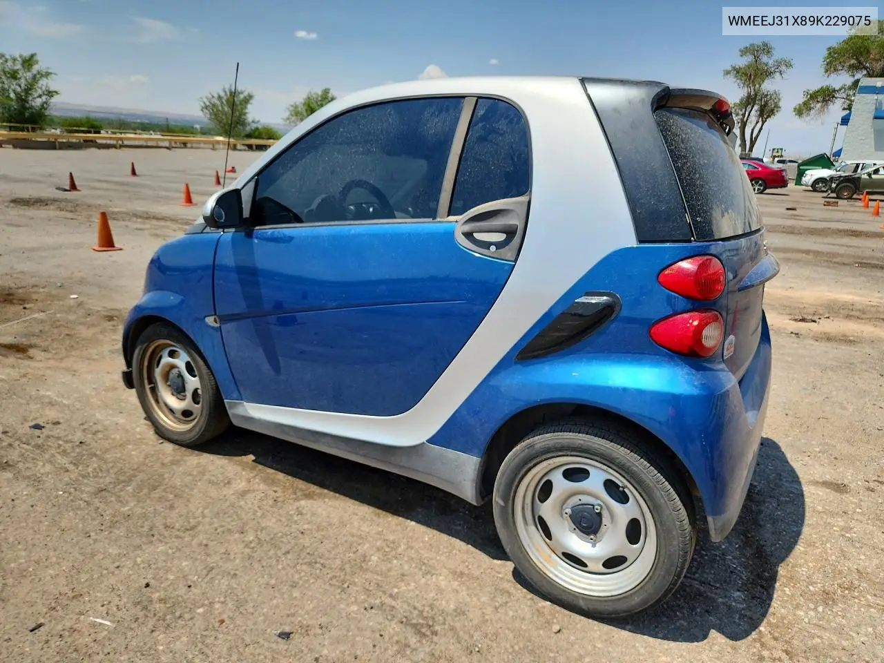 2009 Smart Fortwo Pure VIN: WMEEJ31X89K229075 Lot: 60228416