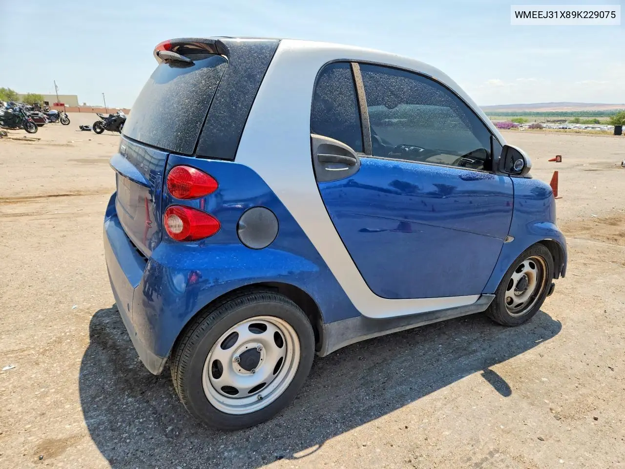 2009 Smart Fortwo Pure VIN: WMEEJ31X89K229075 Lot: 60228416