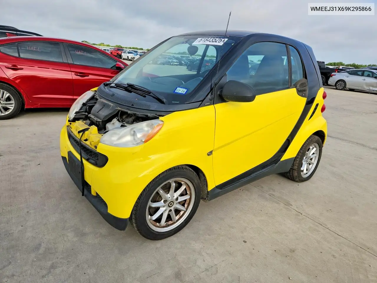 2009 Smart Fortwo Pure VIN: WMEEJ31X69K295866 Lot: 61843526