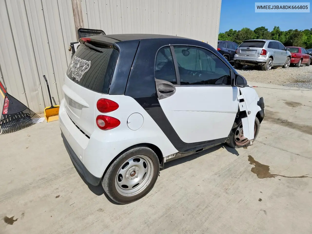 2013 Smart Fortwo Pure VIN: WMEEJ3BA8DK666805 Lot: 50223286