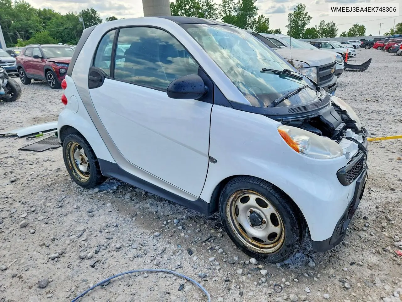 2014 Smart Fortwo Pure VIN: WMEEJ3BA4EK748306 Lot: 55053976