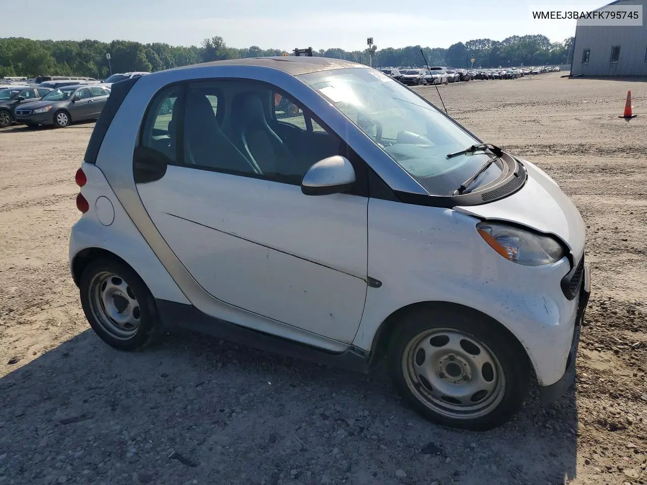 2015 Smart Fortwo Pure VIN: WMEEJ3BAXFK795745 Lot: 54561626