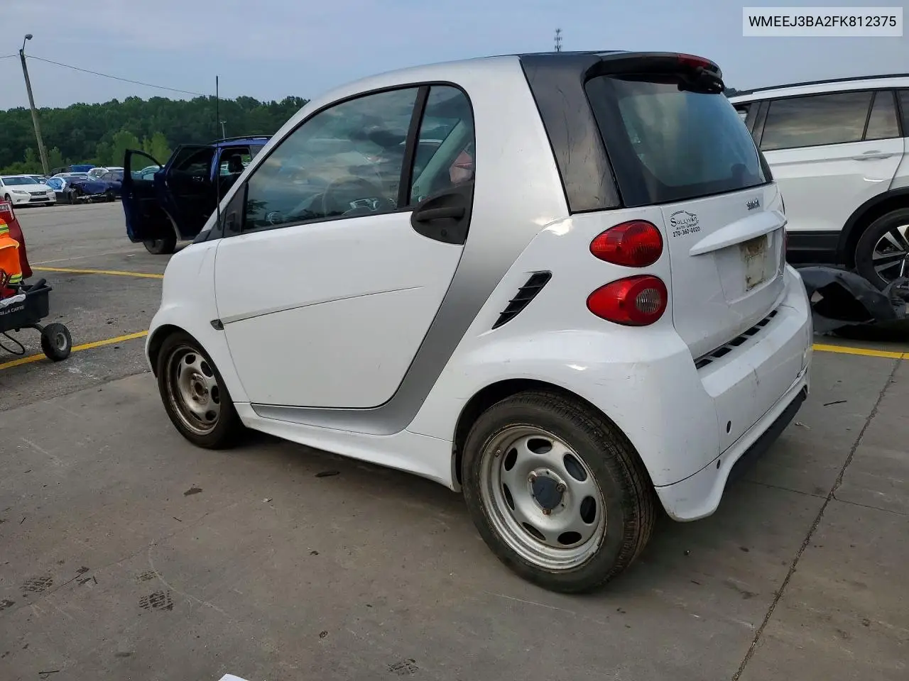 2015 Smart Fortwo Pure VIN: WMEEJ3BA2FK812375 Lot: 60128206