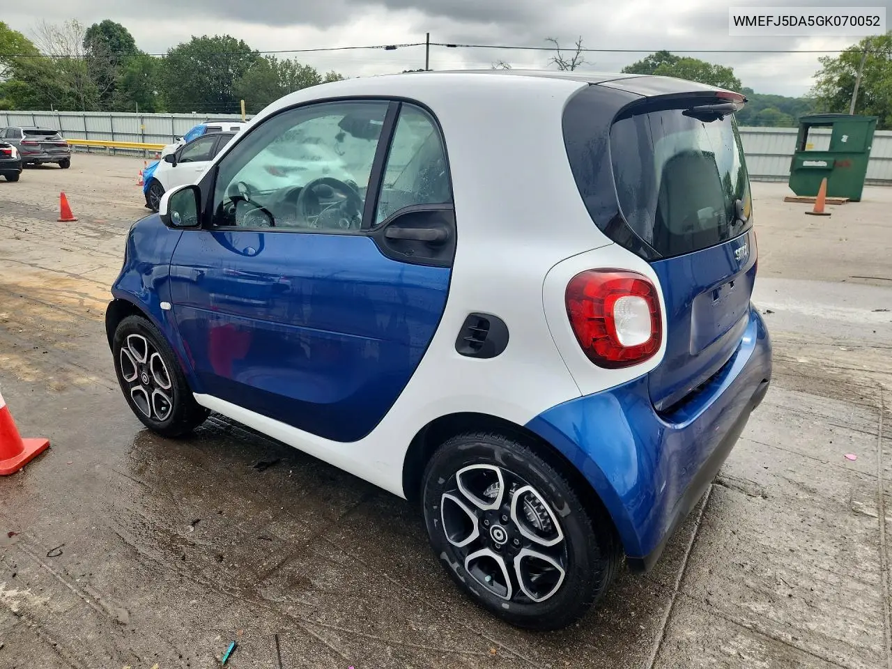 2016 Smart Fortwo VIN: WMEFJ5DA5GK070052 Lot: 59885266