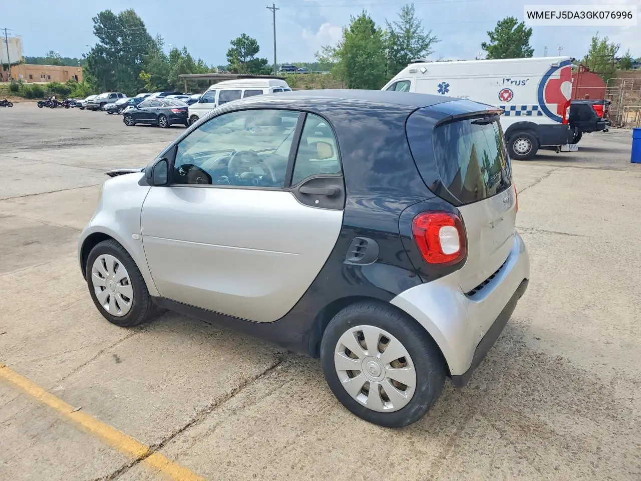 2016 Smart Fortwo VIN: WMEFJ5DA3GK076996 Lot: 60327696