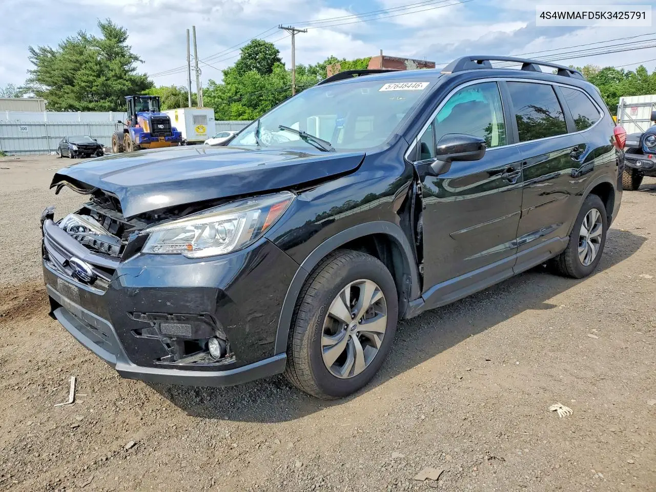 2019 Subaru Ascent Premium VIN: 4S4WMAFD5K3425791 Lot: 57648446