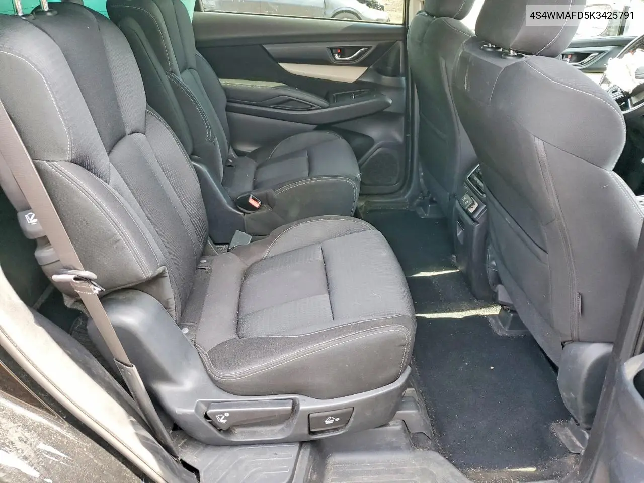 2019 Subaru Ascent Premium VIN: 4S4WMAFD5K3425791 Lot: 57648446