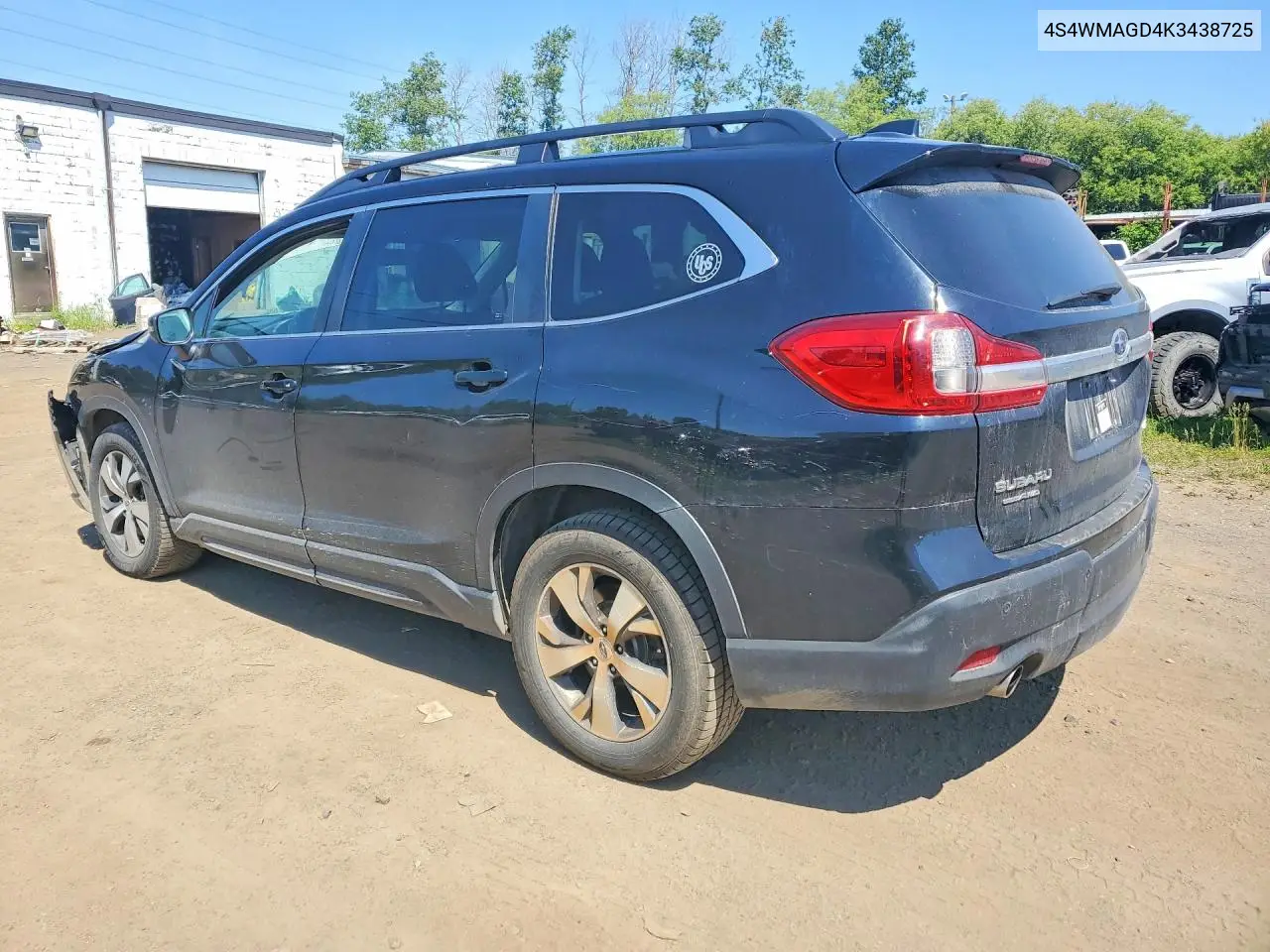 2019 Subaru Ascent Premium VIN: 4S4WMAGD4K3438725 Lot: 58762616